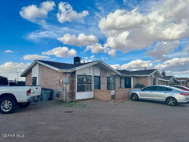 $134,950 | 5939 Deer Avenue | Parkland