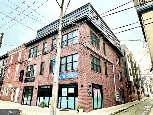 $2,400 | 107 Cotton Street, Unit 5 | Main Street Manayunk