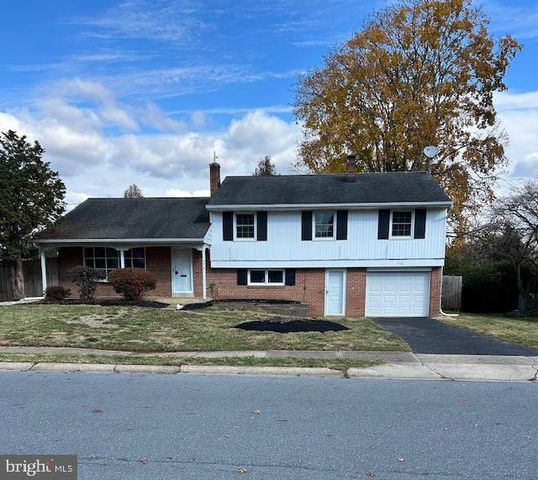 $349,900 | 446 Penn View Drive | Millersville