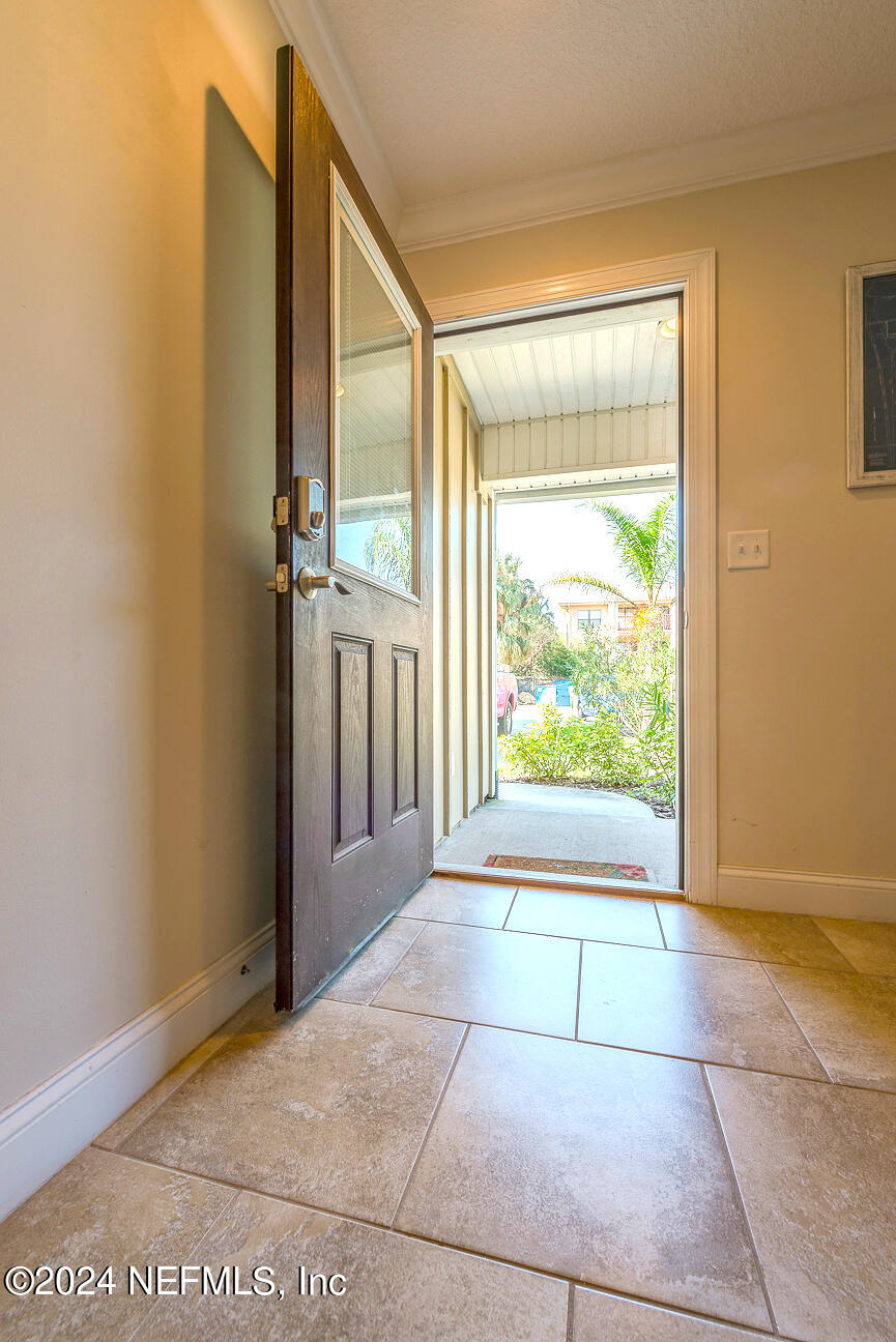 a view of a entrance door of the house