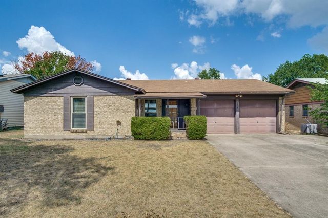 $199,999 | 717 Comal Avenue | White Settlement