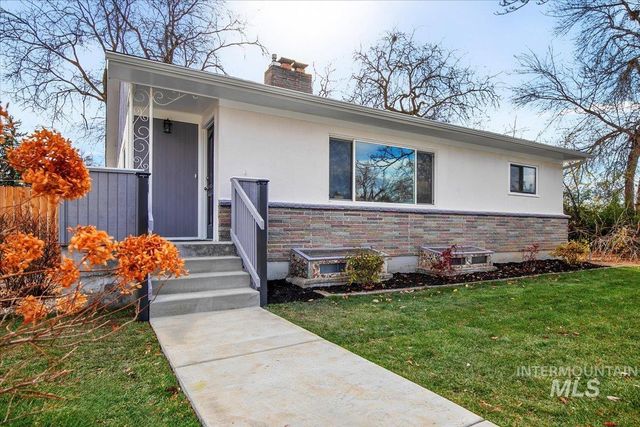 $489,900 | 6511 York Street | Winstead Park