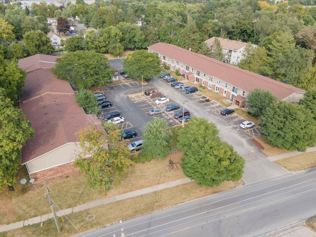 $6,999,970 | 604-620 East Grant Highway | Marengo