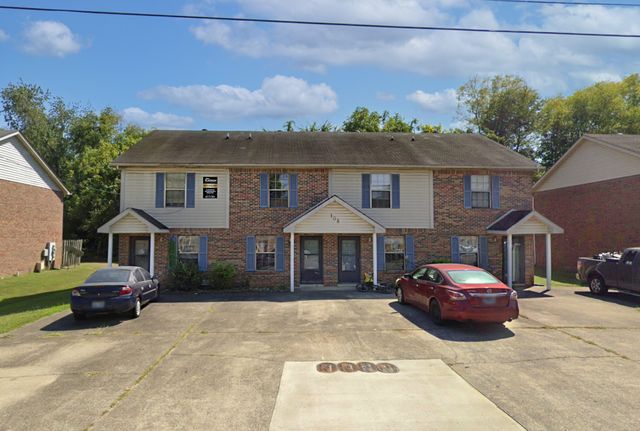 $830 | 108 Hickory Trace Road, Unit 2 | Clarksville