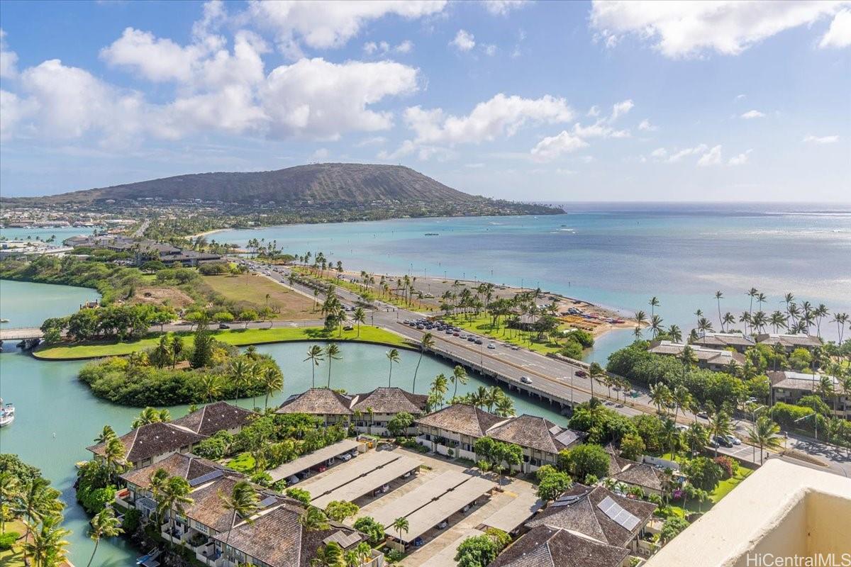 Imagine waking up to this view every day. Looking towards Koko Head and Maunalua Bay Beach.