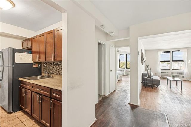 $325,000 | 149 Marine, Unit 5M | Bay Ridge