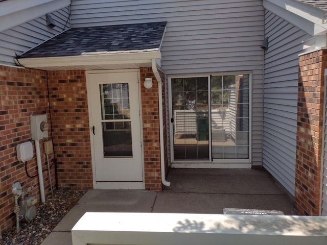 $215,000 | 3715 Little Linden Curve | White Bear Lake