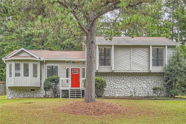 $280,000 | 1945 Chateau Lane