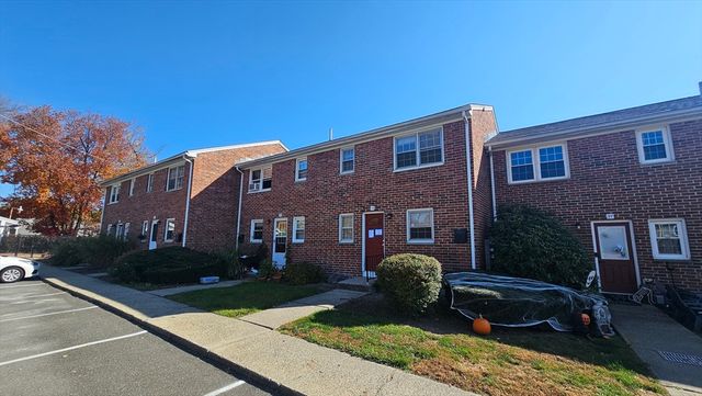 $217,000 | 28 Hadley Village Road, Unit 28 | South Hadley