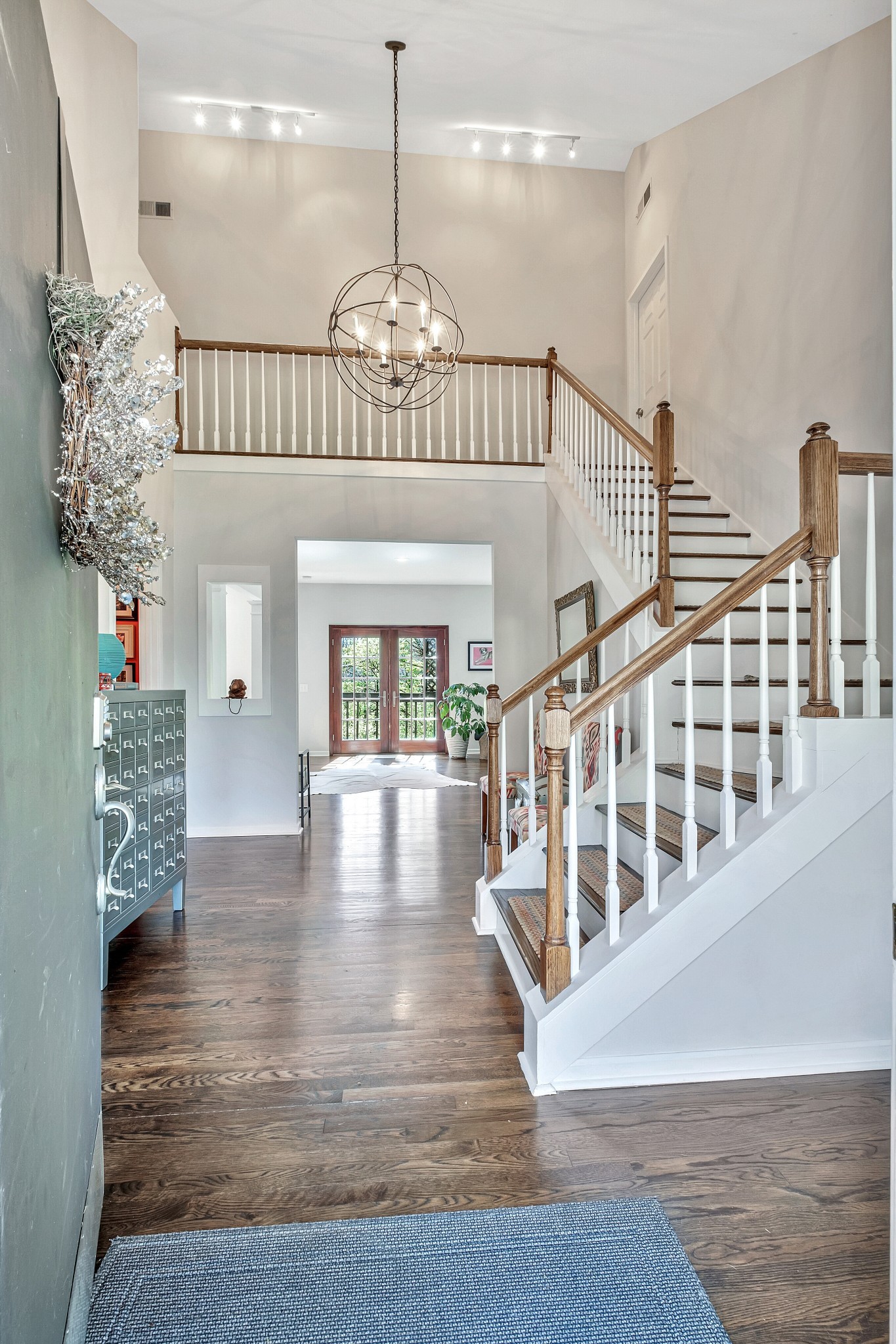 Wow! Welcome home!!!  This is a spectacular two-story entry.