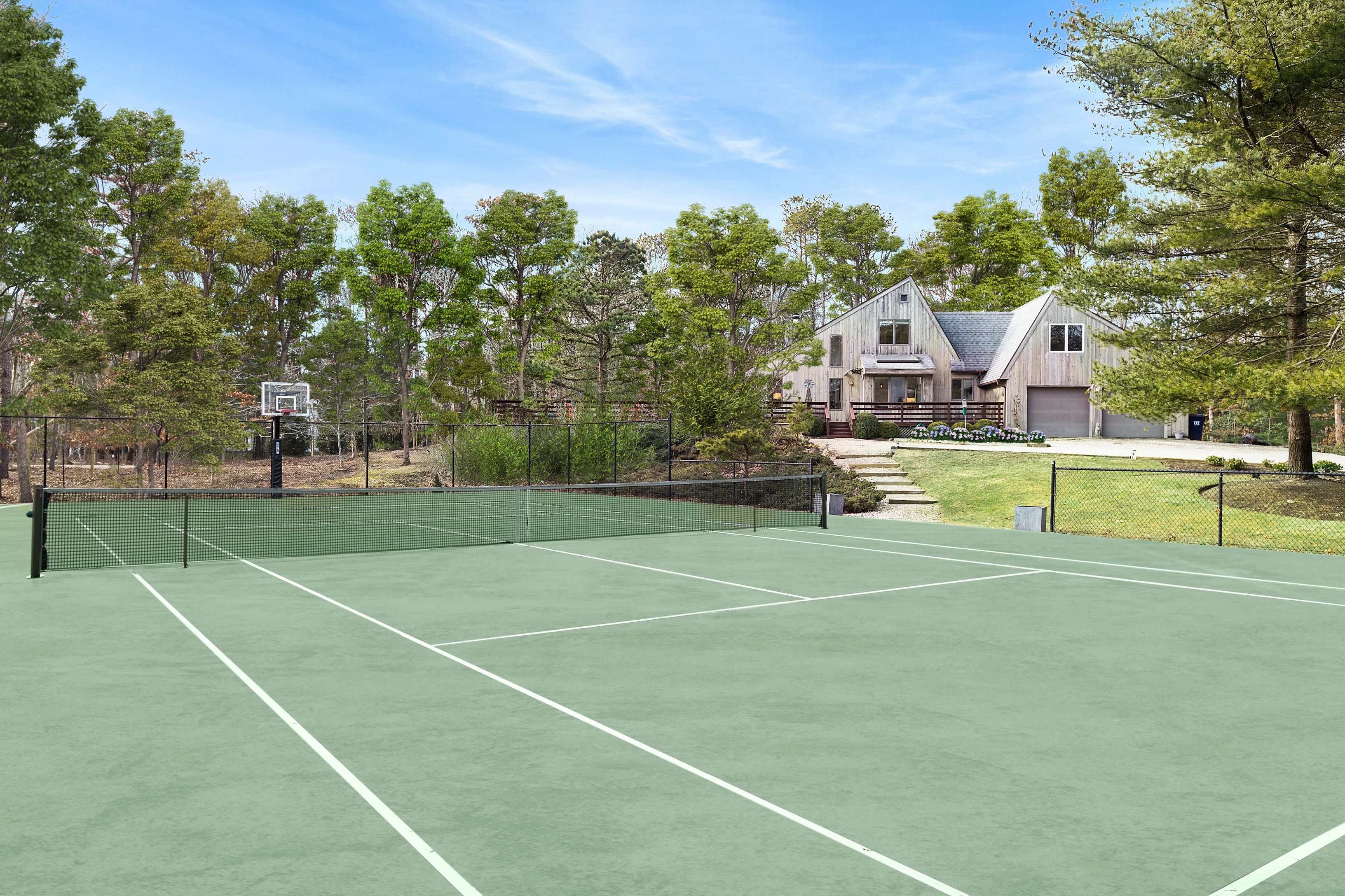 a view of a tennis court