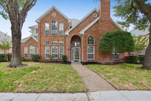 $659,000 | 1920 Templehill Drive | Plano