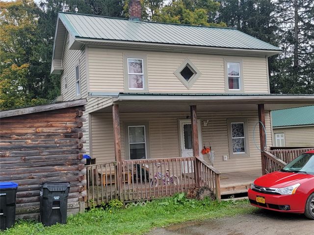 $125,000 | 2372 State Rte 26 | Maine