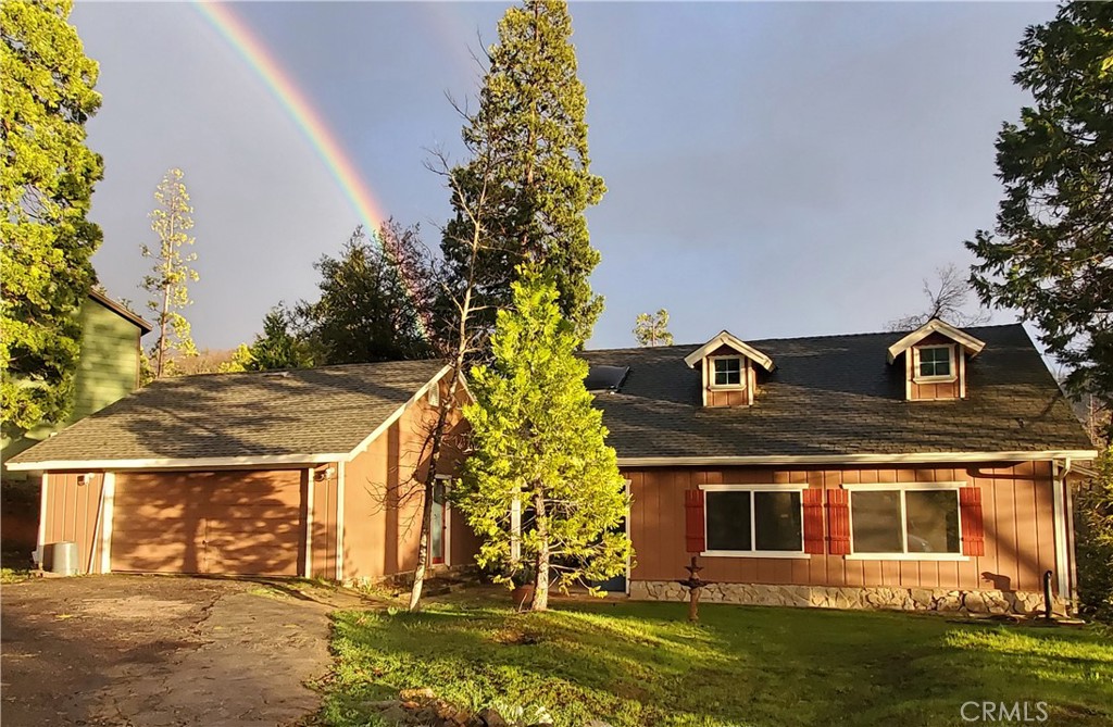 front view of house with a yard