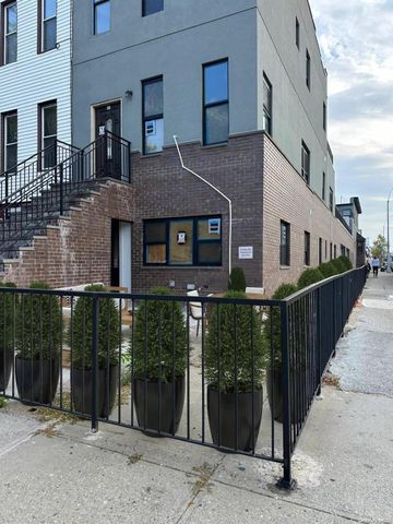 $1,399,000 | 31 Roosevelt Place | Bedford-Stuyvesant