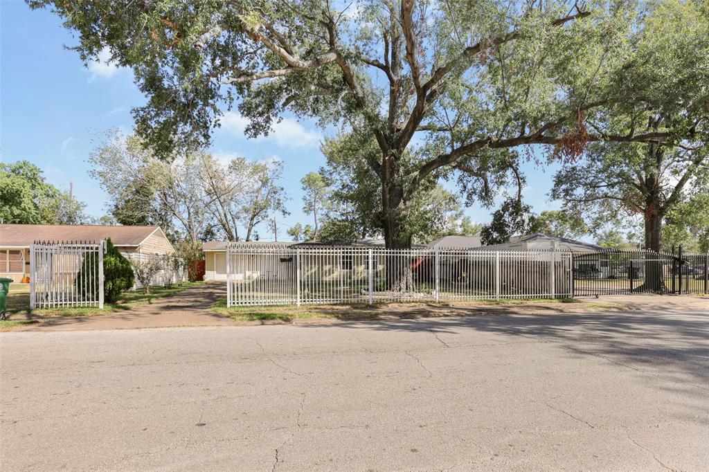 Welcome to 5647 Lynhurst Dr. Enjoy the convenience of a gated entrance for added privacy