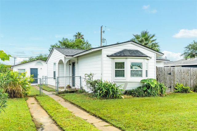 $2,000 | 1202 Bayou Shore Drive | Bayou Shore