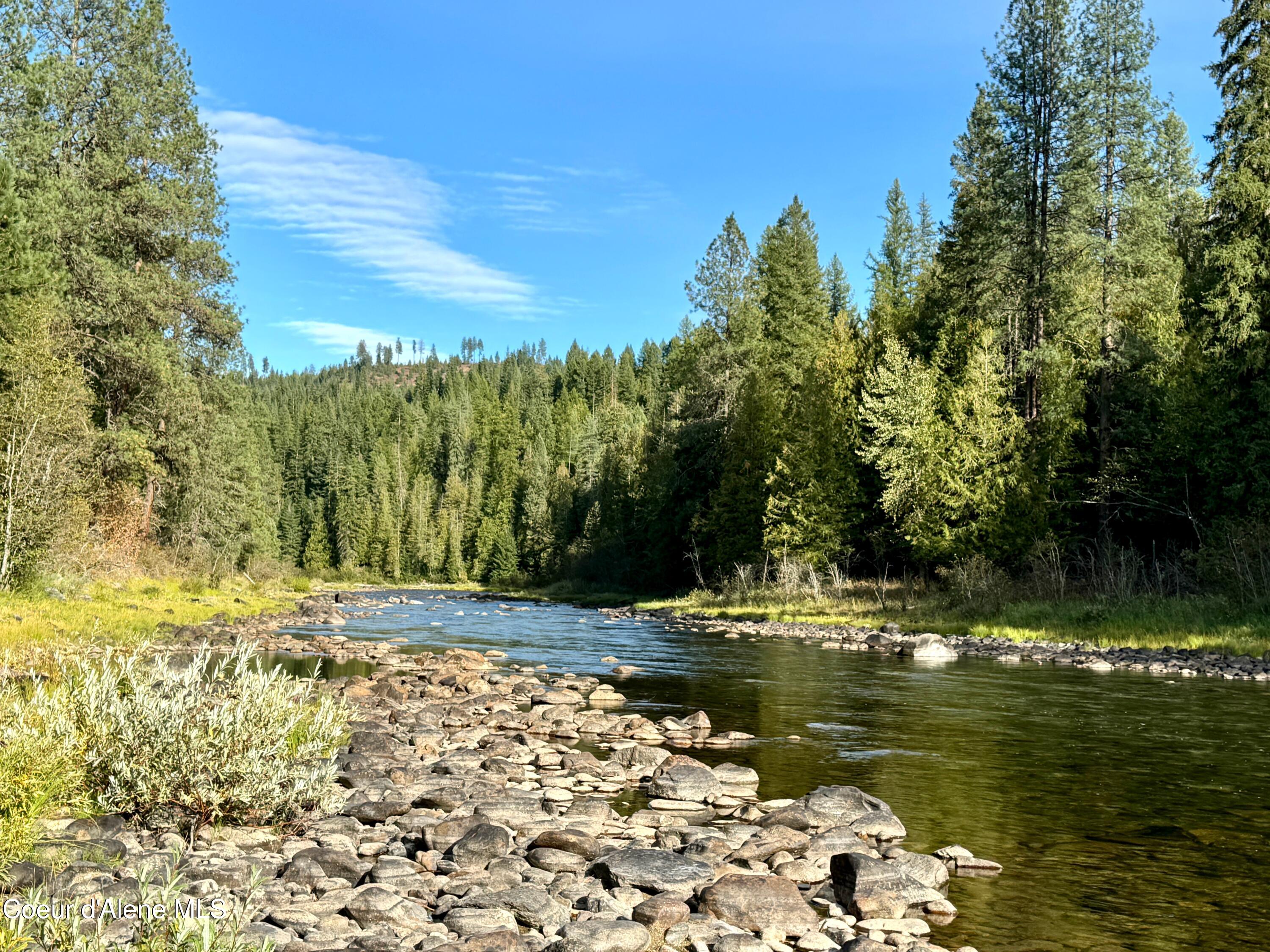 Private Priest River Frontage