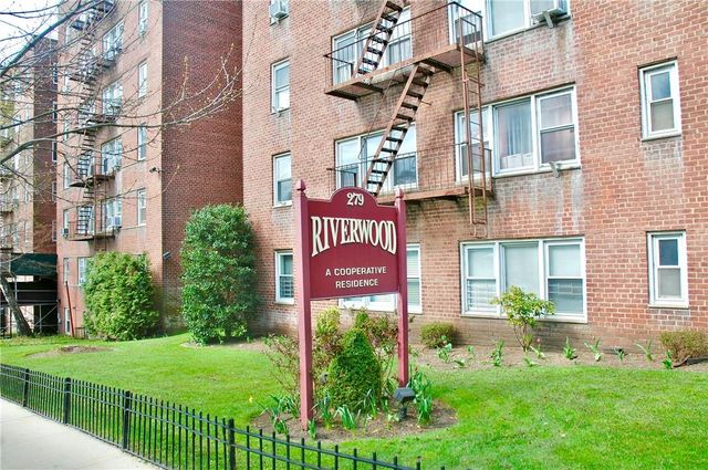 $2,500 | 279 North Broadway, Unit 4H | Lamartine Heights