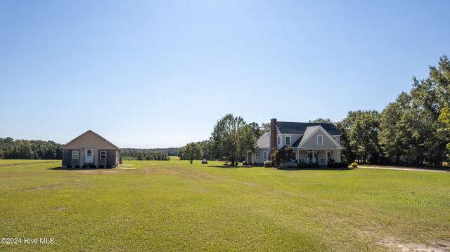 $420,000 | 2268 Union School Road | Taylors Bridge Township - Sampson County