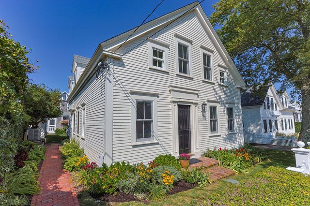 $3,250,000 | 592 Commercial Street | Provincetown Center