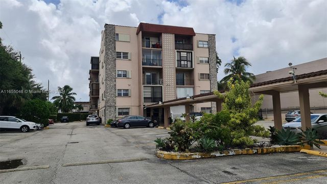 $1,900 | 3640 Northwest 9th Street, Unit 403 | West Flagler