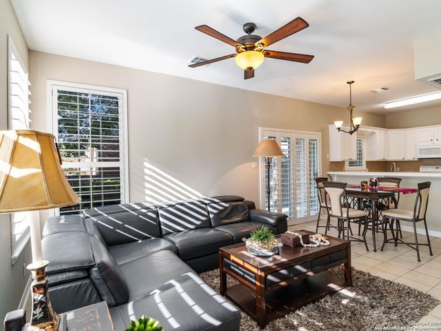 $209,000 | 153 Chapel Hill Circle, Unit 153 | San Antonio