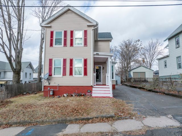 $295,000 | 31 Oak Avenue | Thompsonville