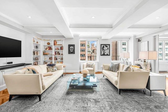 $4,675,000 | 1049 5th Avenue, Unit 10B | Upper East Side