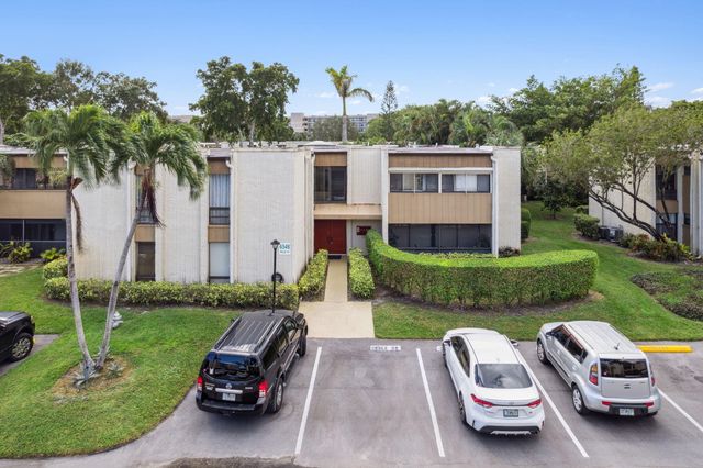 $259,999 | 6548 Spring Bottom Way, Unit 121 | Boca del Mar