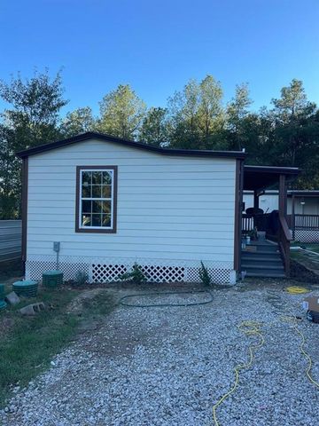 $850 | 8458 Sweetleaf Lane | Pinebrook