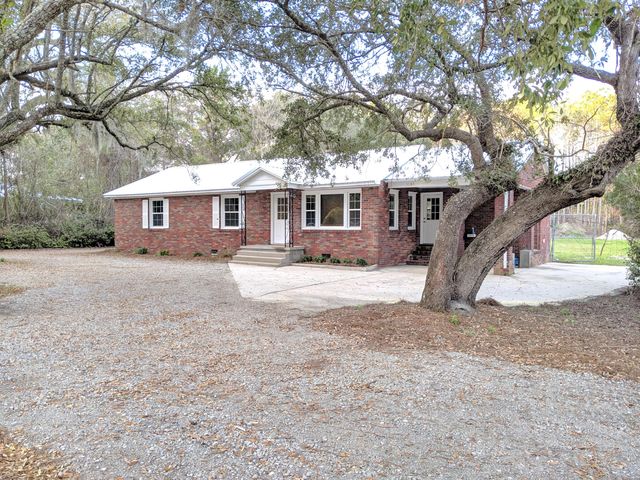 $2,800 | 1064 Clements Ferry Road