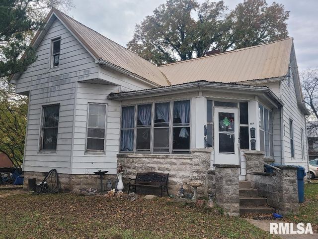 $65,000 | 300 South Locust Street | McLeansboro