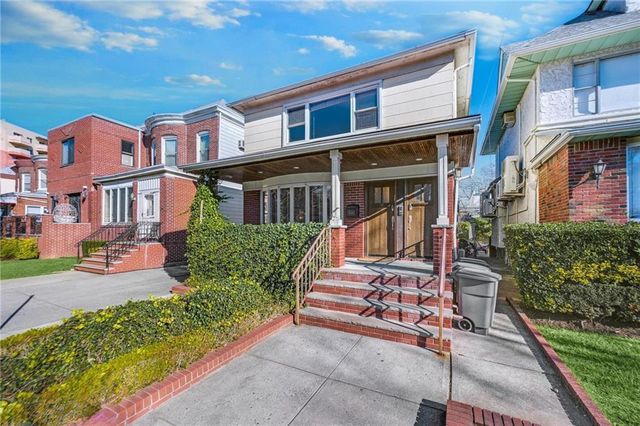 $1,425,000 | 1533 East 28th Street | Madison