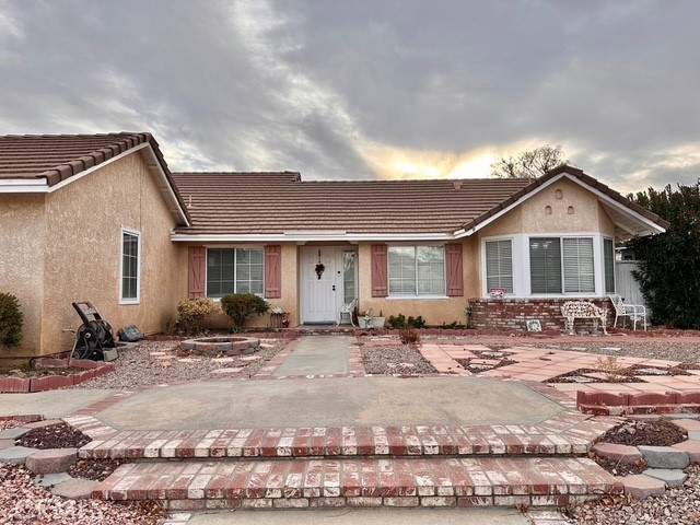 Welcome to this charming property located on Red River Road in the heart of Victorville, California. Property features 4 bedrooms, 2 bathrooms with attached 2 car garage, with a well size front and back yard, the property Spacious and Inviting lay out. Property is 
 located walking distance to the major retail stores and restaurants. Access to 15 Freeway.