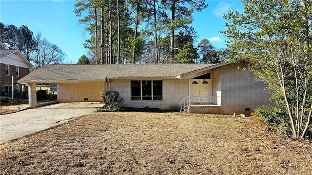 $389,000 | 2418 Henderson Road | Tucker