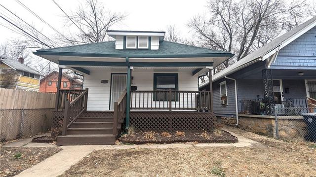 $149,900 | 3208 East 30 Terrace | Santa Fe