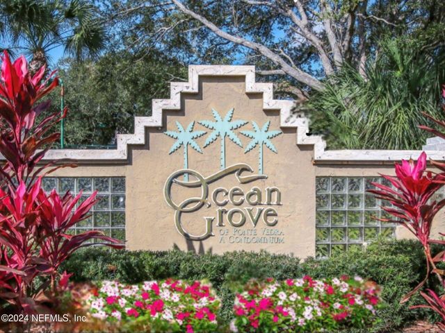 $278,500 | 7 Arbor Club Drive, Unit 319 | Palm Valley