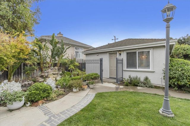 $3,850 | 22287 Stevens Creek Boulevard | Westside Cupertino