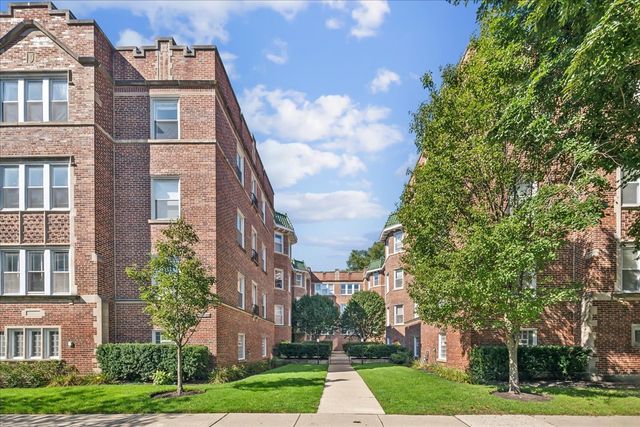 $205,000 | 1230 Elmwood Avenue, Unit G | Evanston