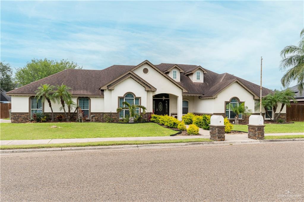 a view of house and outdoor space