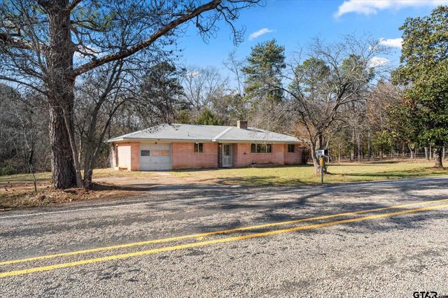 $225,000 | 2035 Farm To Market Road 69