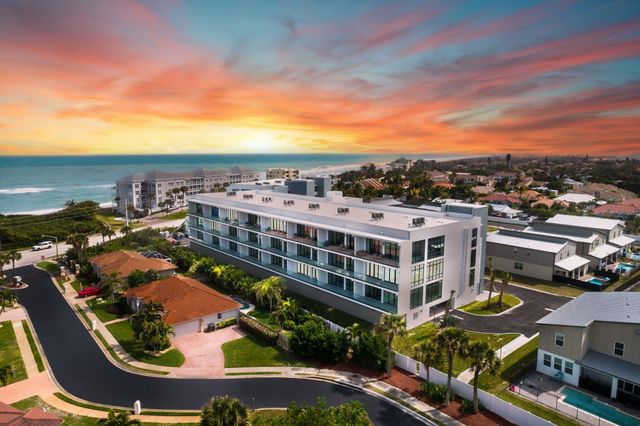 $999,000 | 3031 Hafen Lane, Unit 304 | Melbourne Beach