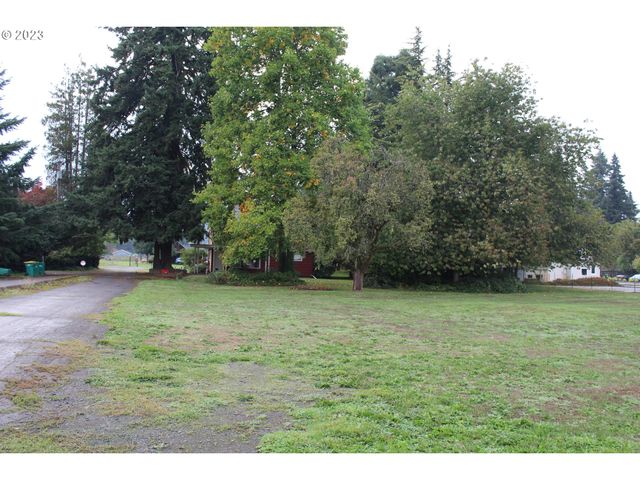 $1,300,000 | 51925 Columbia River Highway | Scappoose