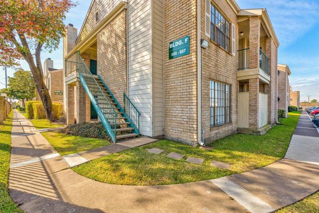 $1,250 | 14600 Fonmeadow Drive, Unit 607 | Remington Place Condominiums