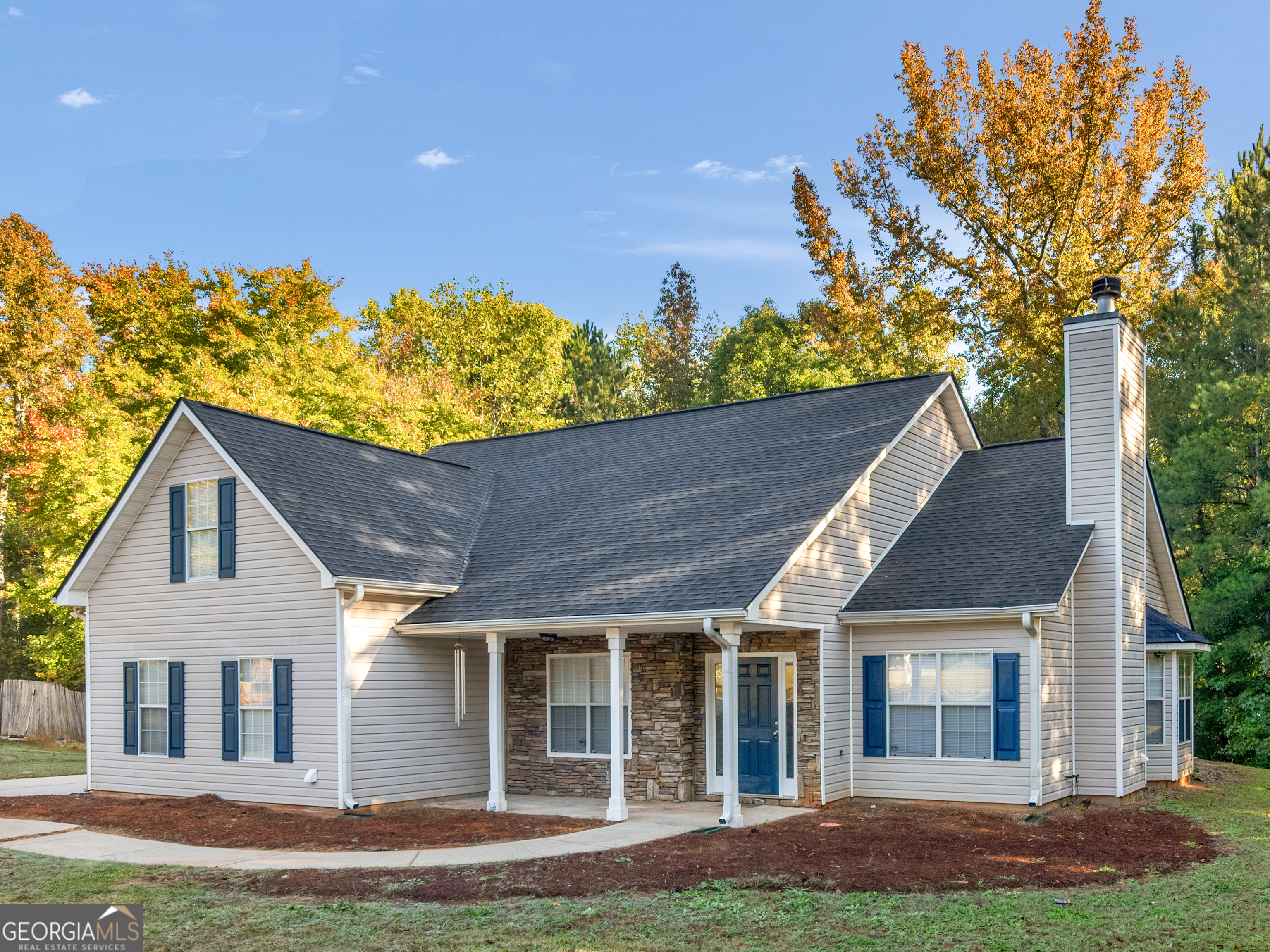 front view of house with a yard