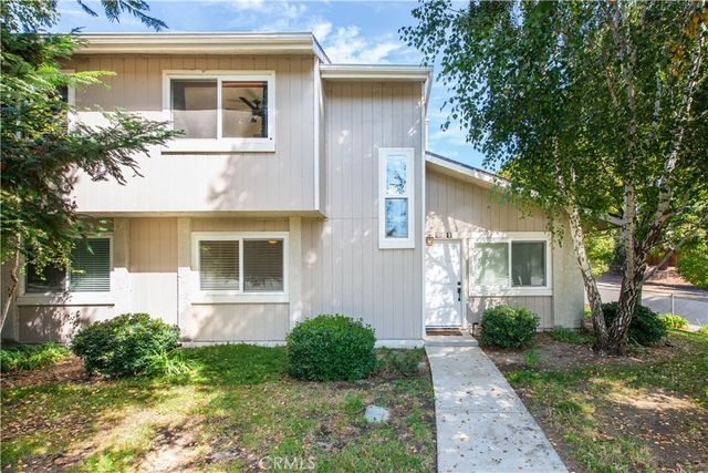 $599,000 | 15199 Campus Park Drive, Unit D | North Moorpark