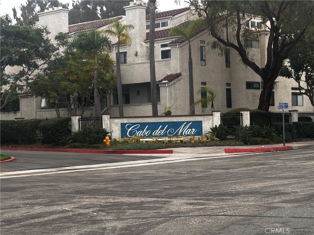 Cabo Del Mar Entrance