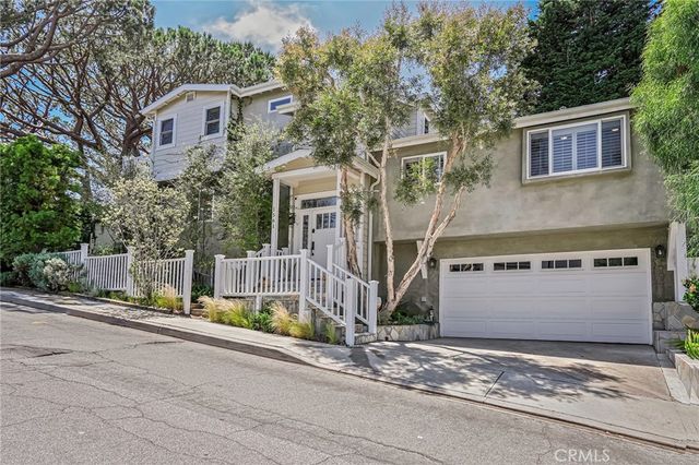 $11,500 | 1561 Curtis Avenue | Eastside Manhattan Beach