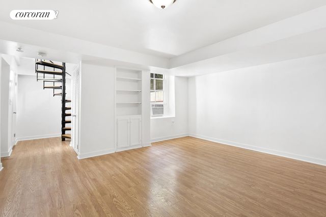 $7,595 | 269 West 12th Street, Unit 13 | West Village